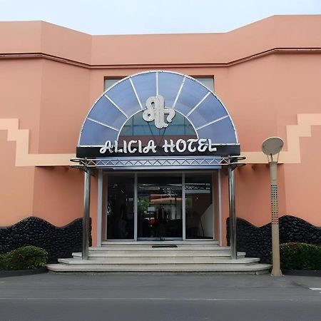 Alicia Hotel & Restaurant Legazpi Exterior photo
