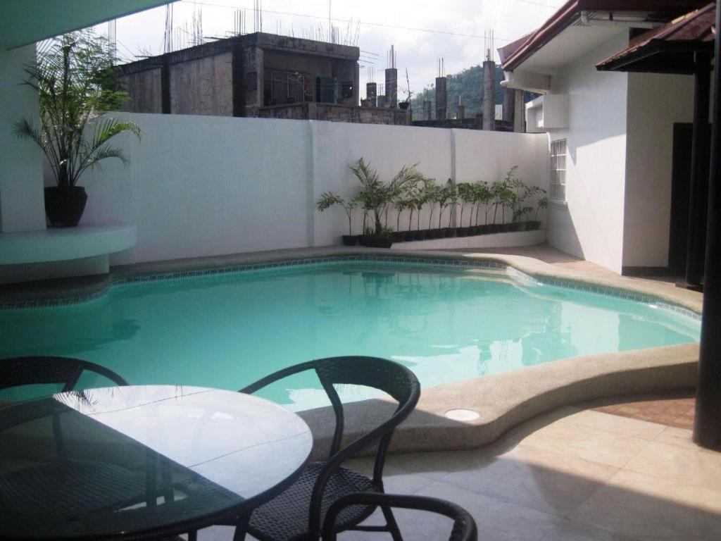 Alicia Hotel & Restaurant Legazpi Exterior photo