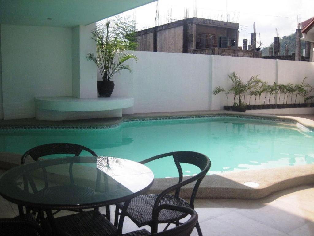 Alicia Hotel & Restaurant Legazpi Exterior photo