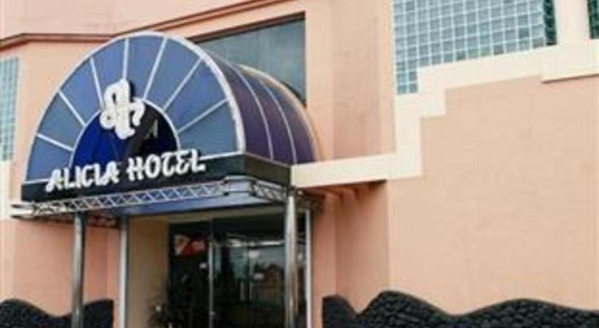 Alicia Hotel & Restaurant Legazpi Exterior photo